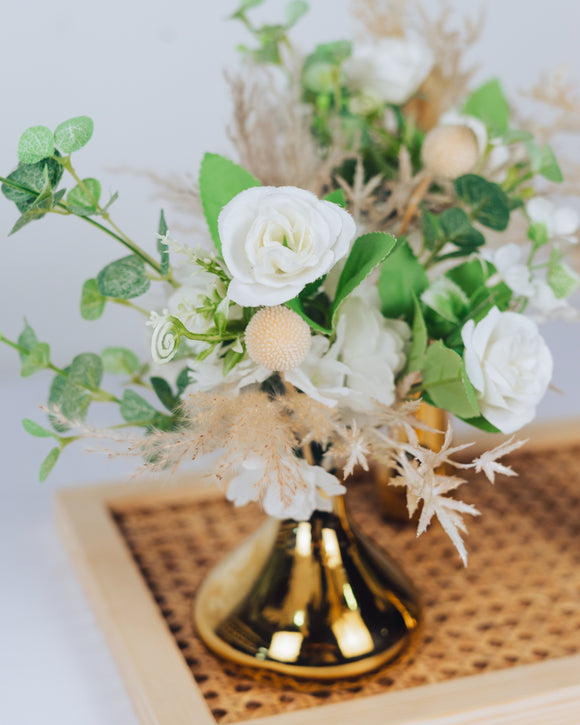 Mini Gold Vases Set